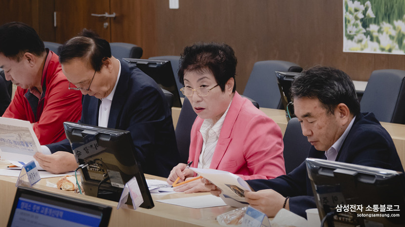 ▲삼성전자∙화성 소통협의회 2019. 10월 정기회의 모습